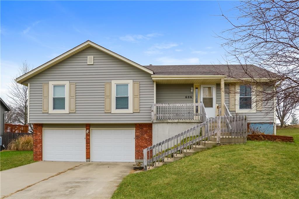 Listing Photo MLS #HMS2568394