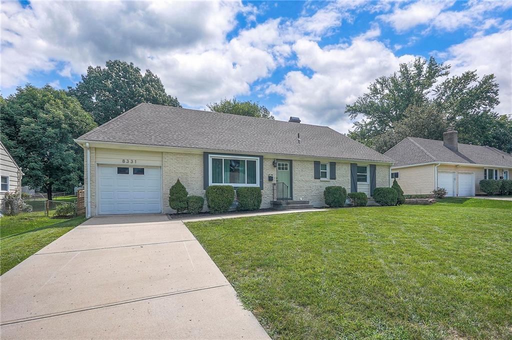 Listing Photo MLS #HMS2568460