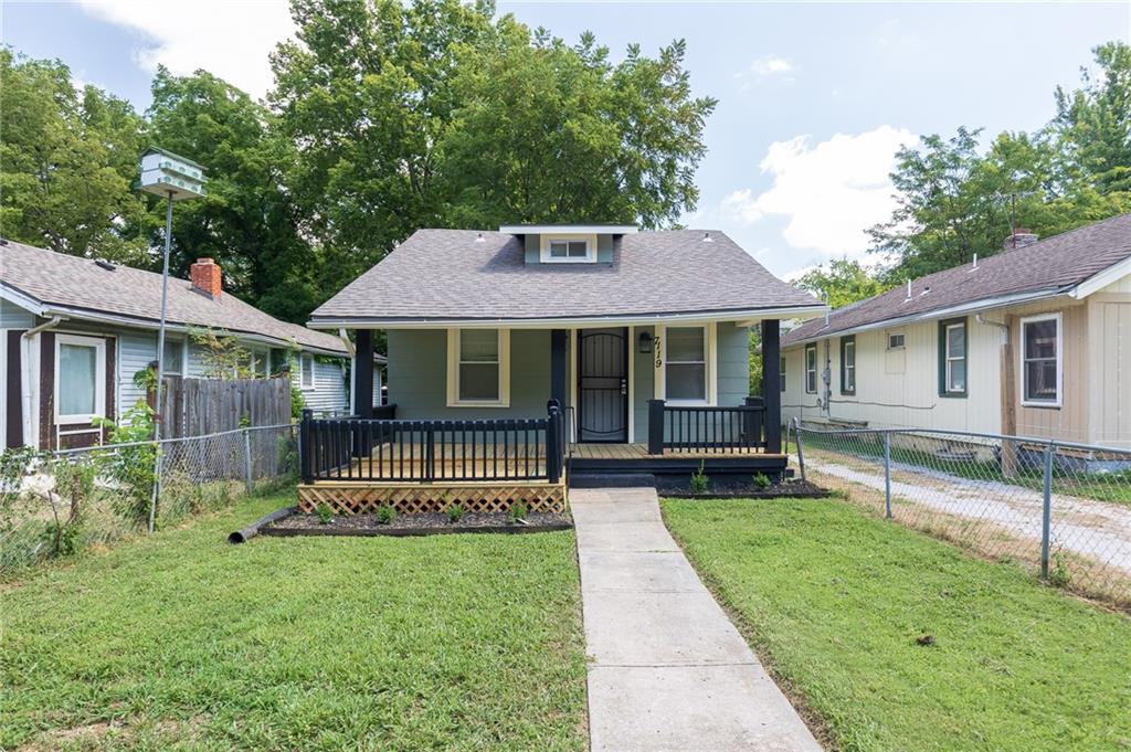 Listing Photo MLS #HMS2568533