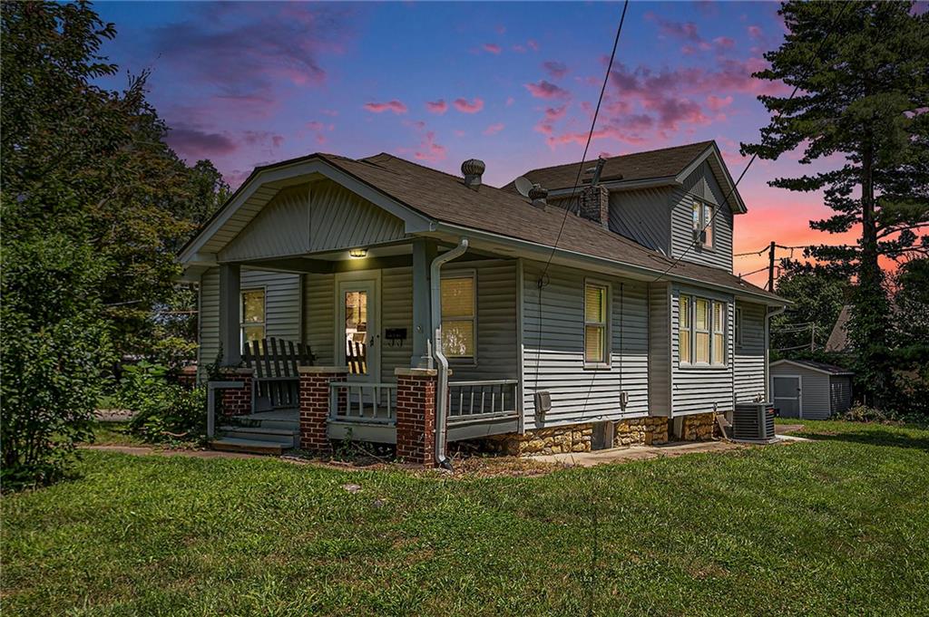Listing Photo MLS #HMS2568549