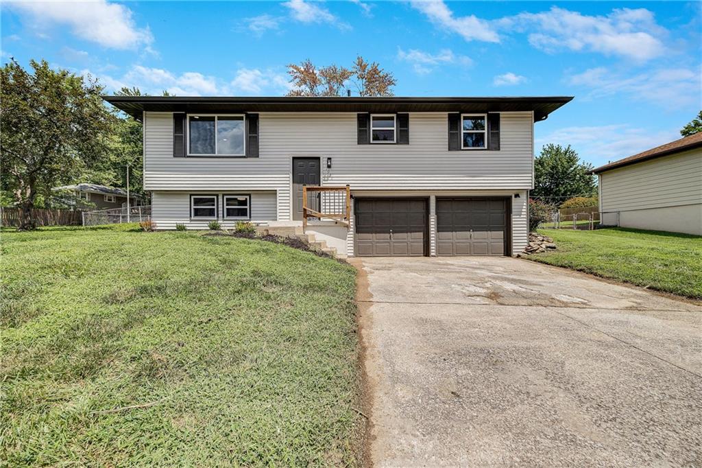 Listing Photo MLS #HMS2568663