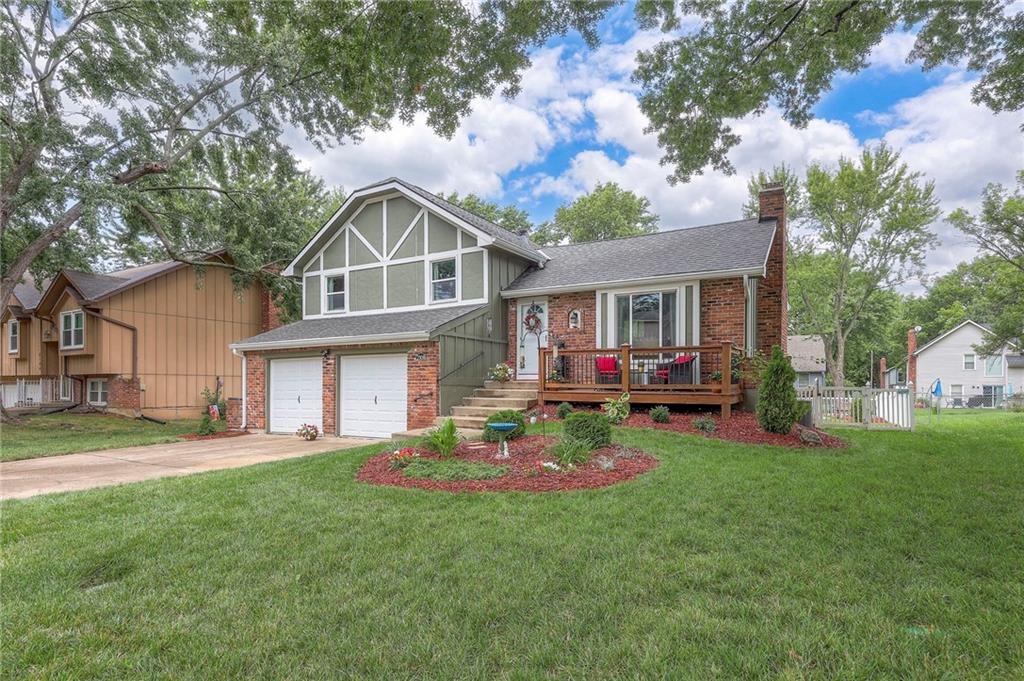 Listing Photo MLS #HMS2568695