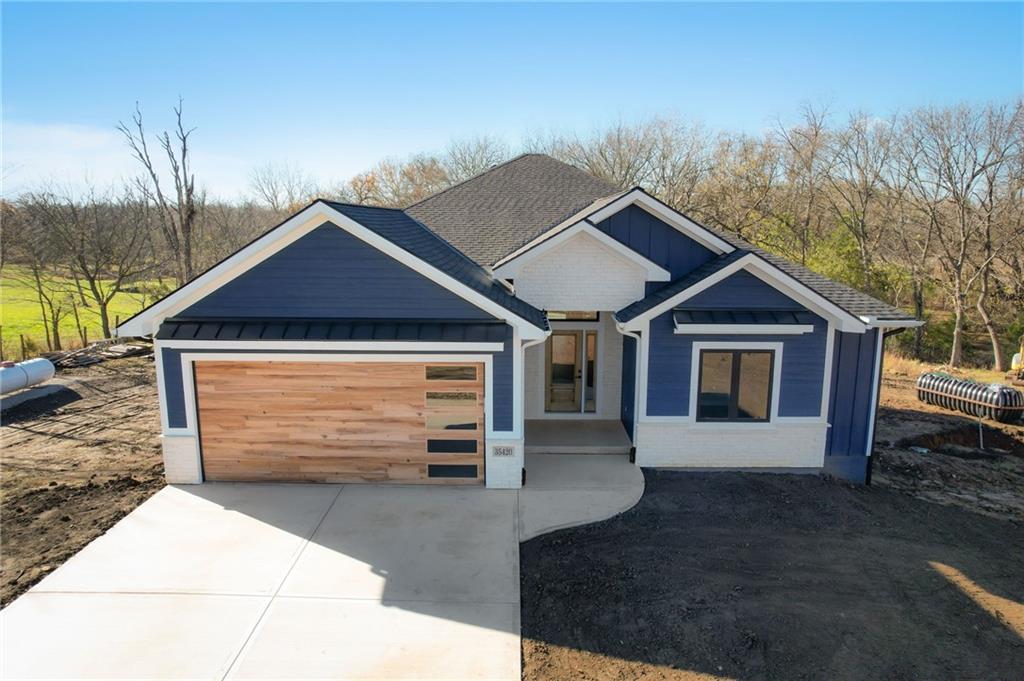 Listing Photo MLS #HMS2568791