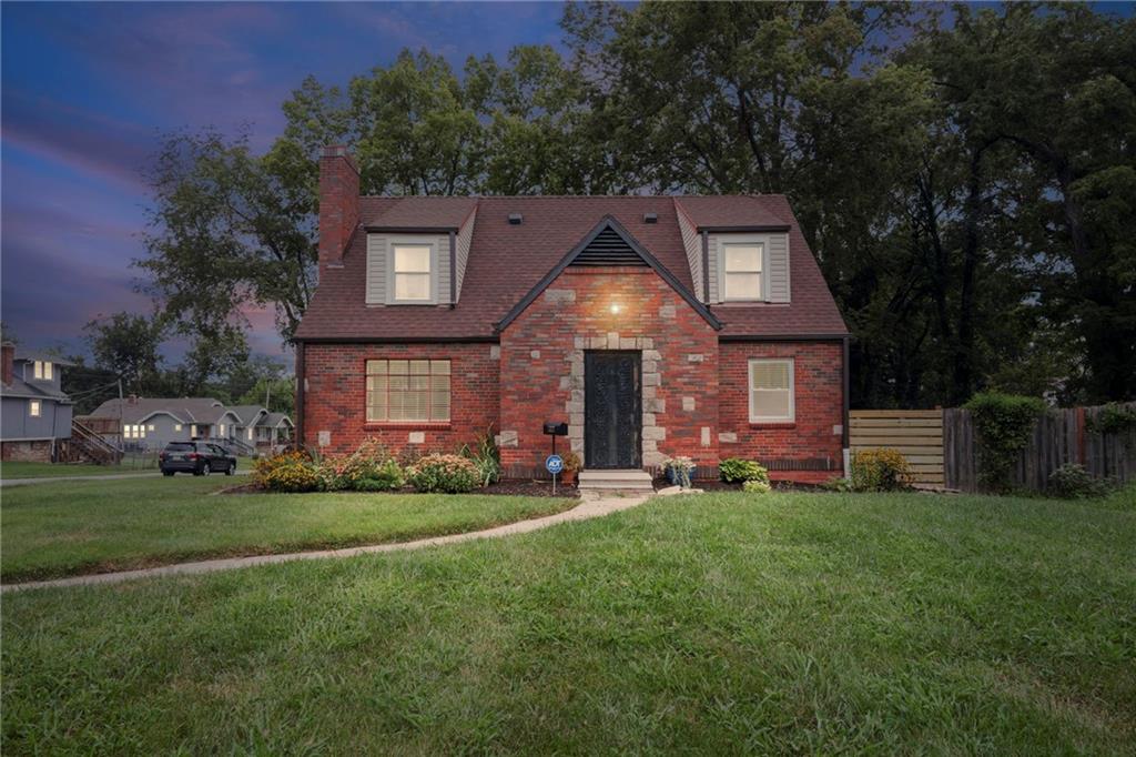 Listing Photo MLS #HMS2568843