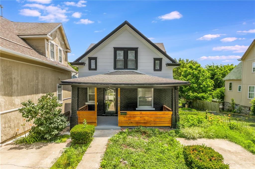 Listing Photo MLS #HMS2568847