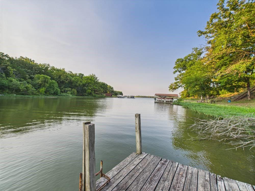 Listing Photo MLS #HMS2568849