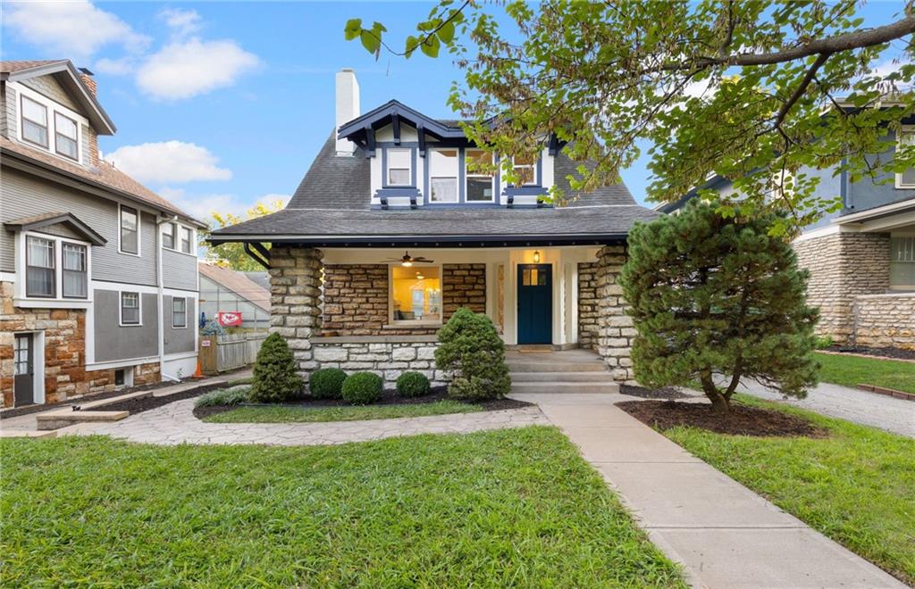 Listing Photo MLS #HMS2568992