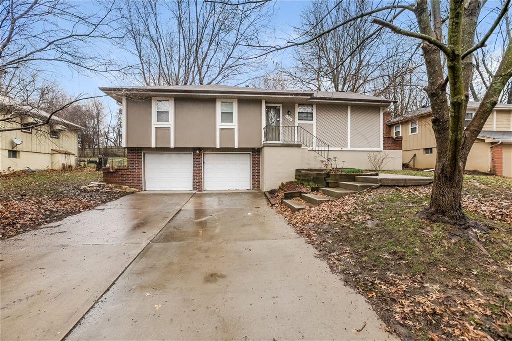 Listing Photo MLS #HMS2569011