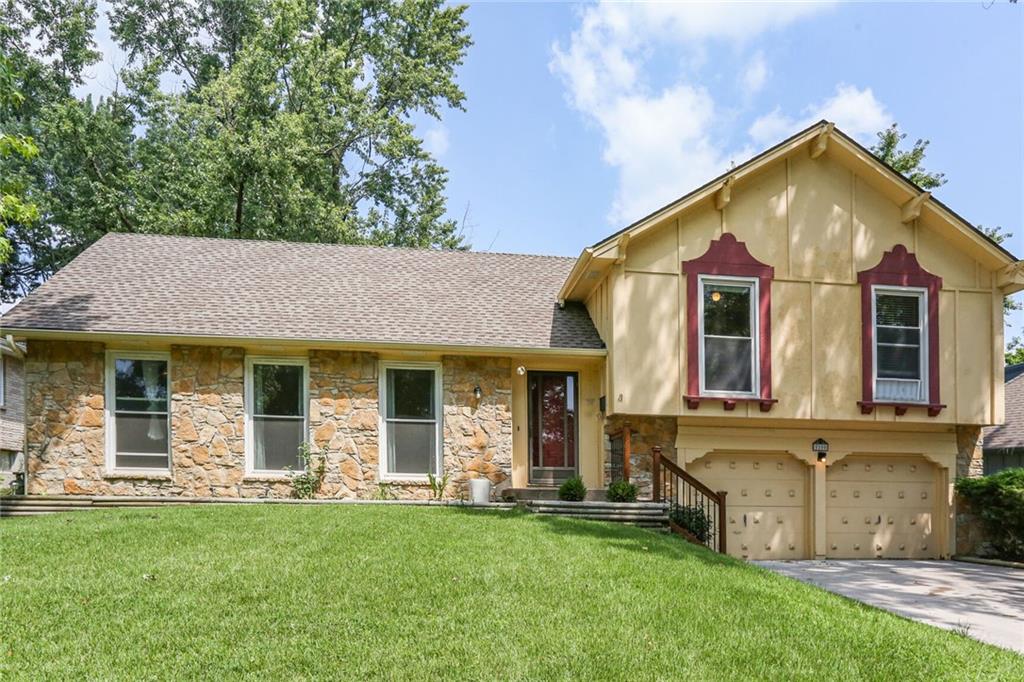 Listing Photo MLS #HMS2569077