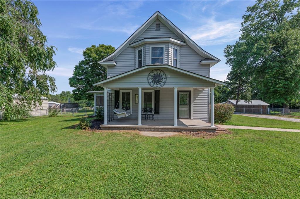 Listing Photo MLS #HMS2569080