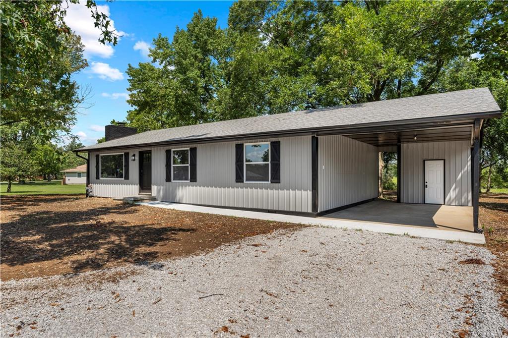 Listing Photo MLS #HMS2569152