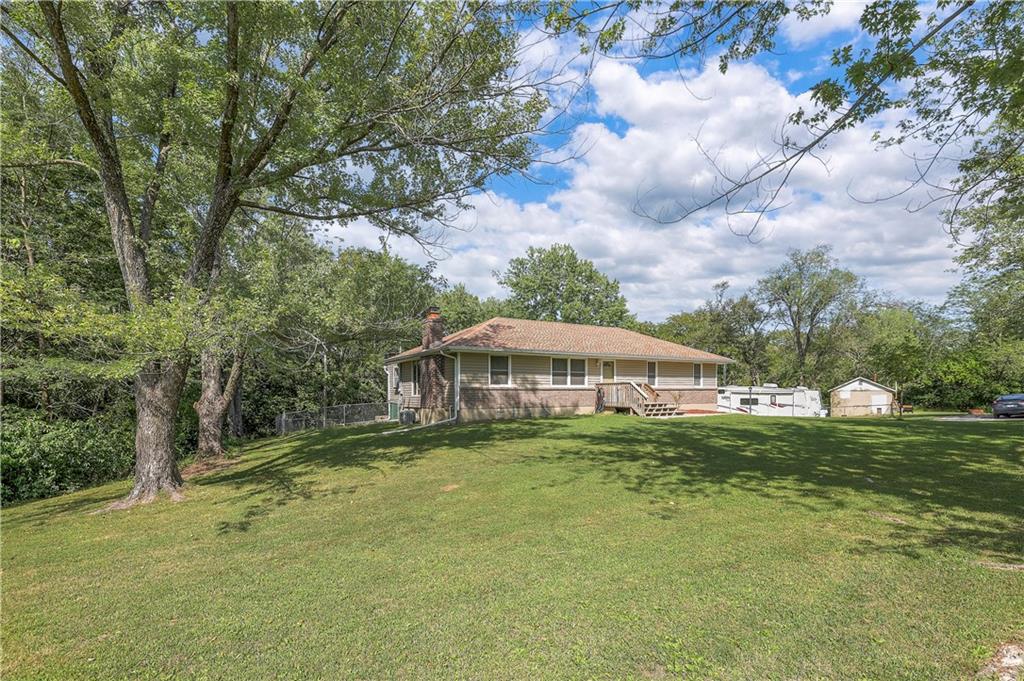 Listing Photo MLS #HMS2569162