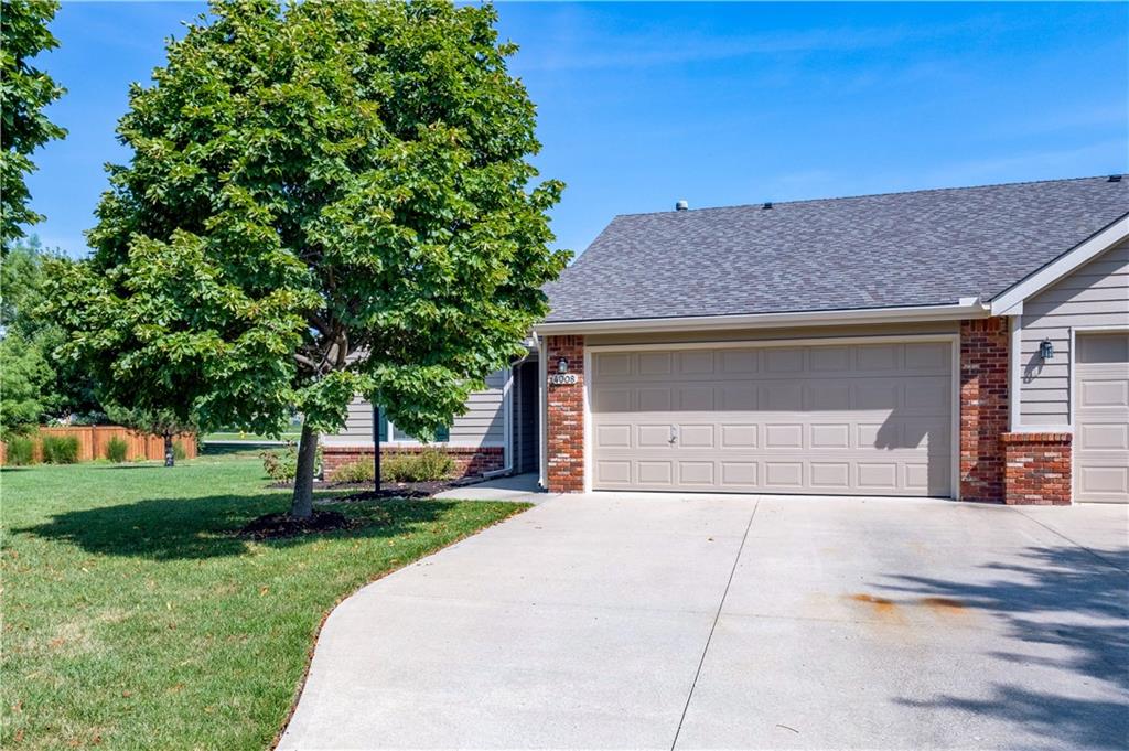 Listing Photo MLS #HMS2569200