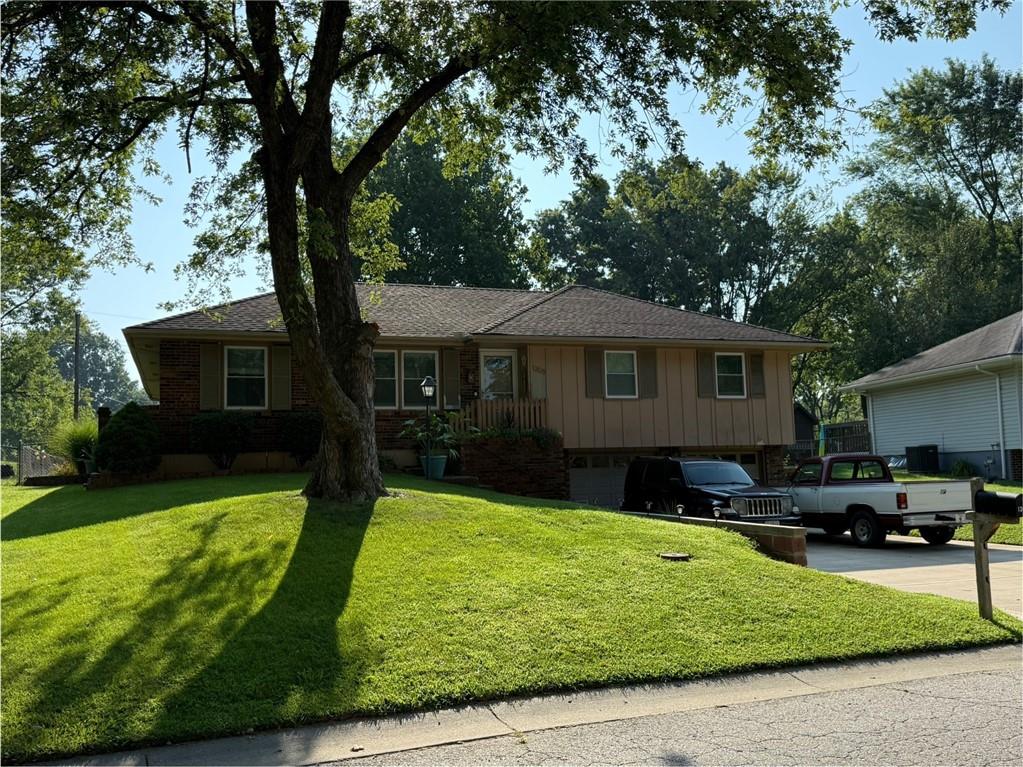 Listing Photo MLS #HMS2569207