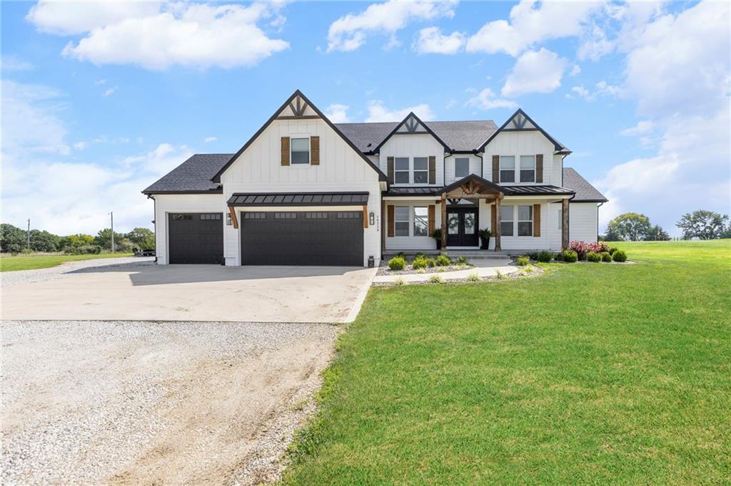 Listing Photo MLS #HMS2569232