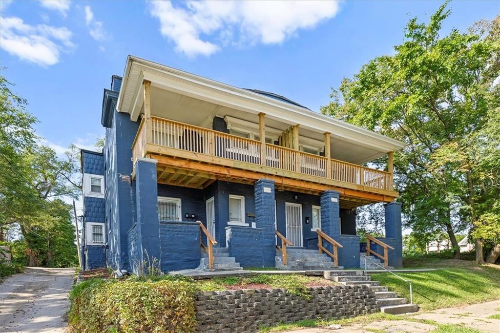 Listing Photo MLS #HMS2569298