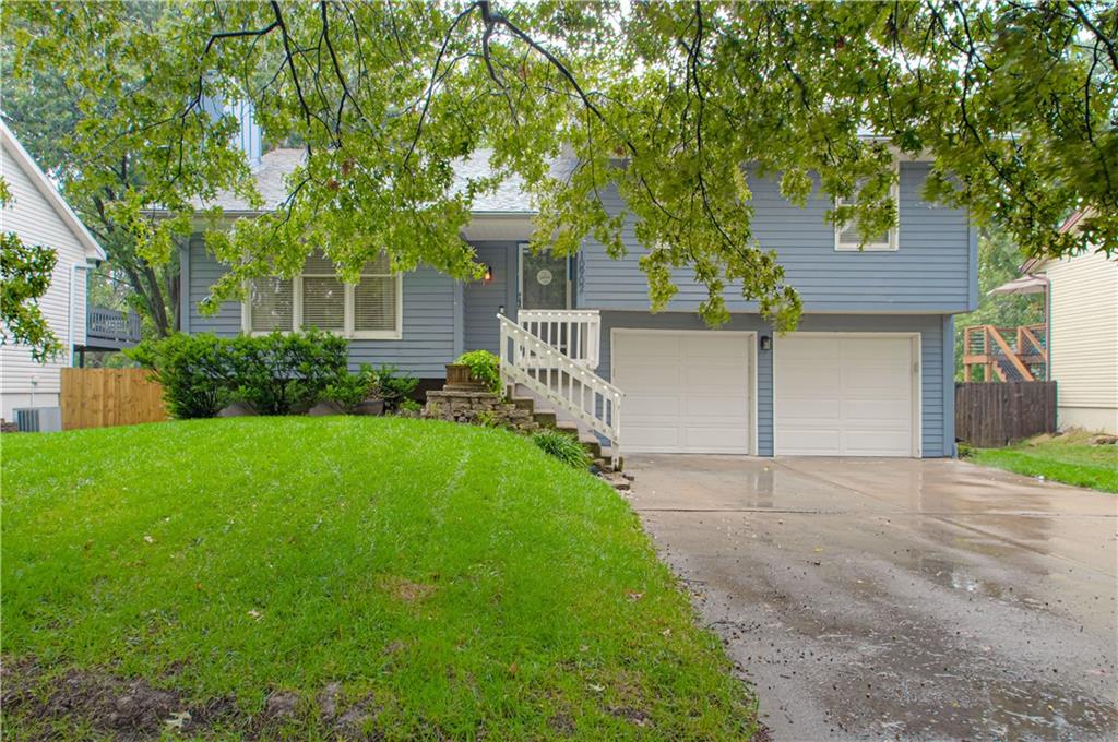 Listing Photo MLS #HMS2569342