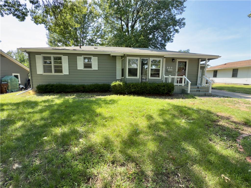 Listing Photo MLS #HMS2569370