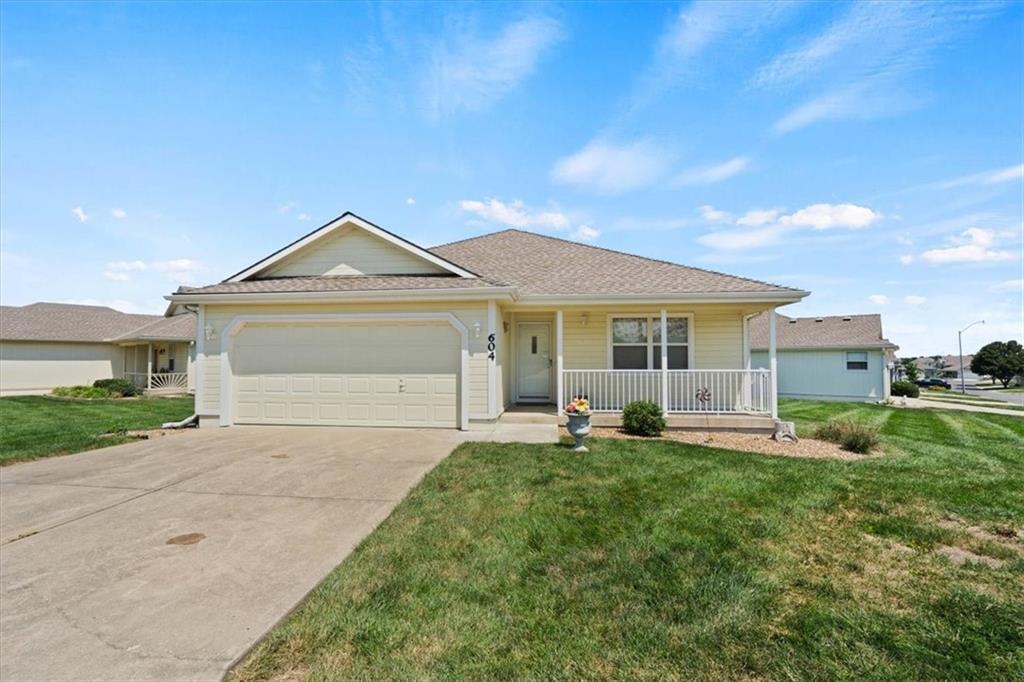 Listing Photo MLS #HMS2569413