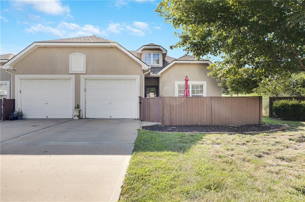 Listing Photo MLS #HMS2569507