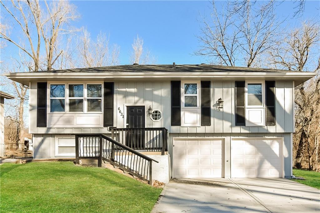 Listing Photo MLS #HMS2569545
