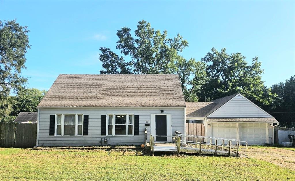 Listing Photo MLS #HMS2569562