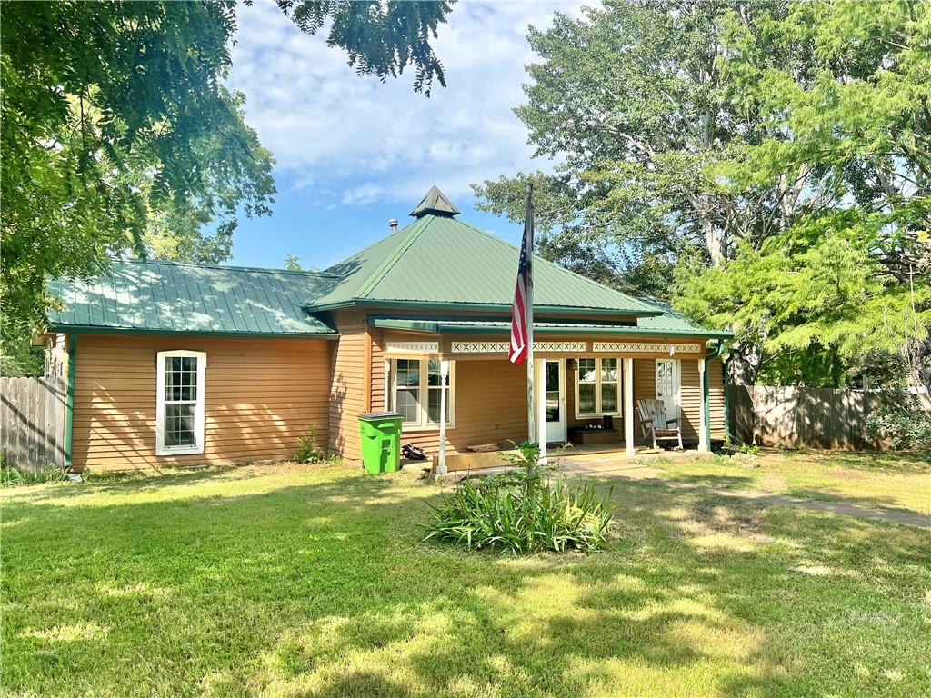 Listing Photo MLS #HMS2569566