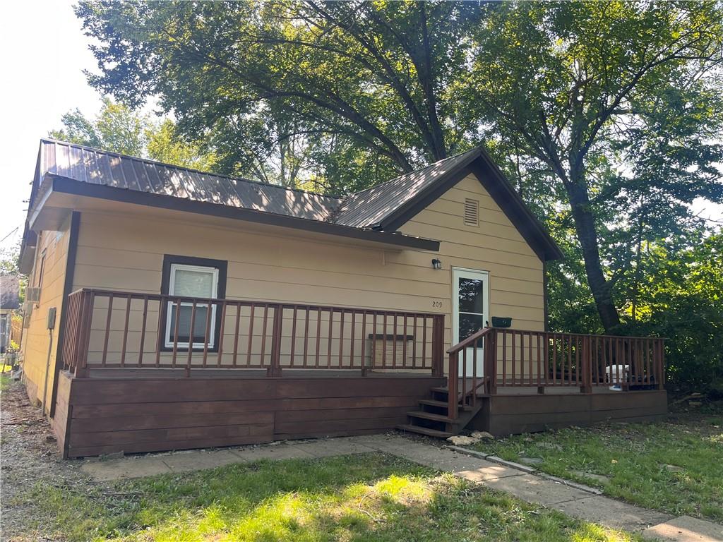 Listing Photo MLS #HMS2569574