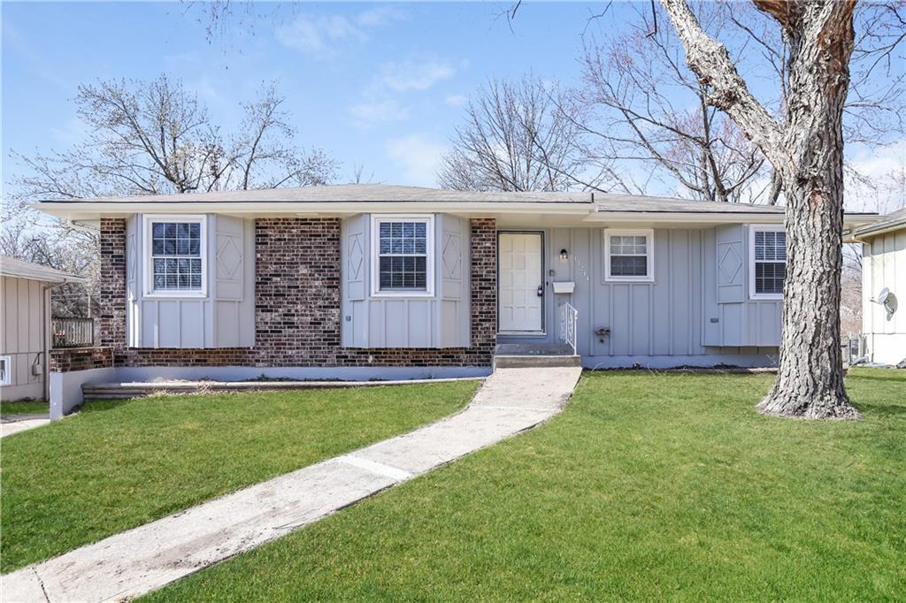 Listing Photo MLS #HMS2569582