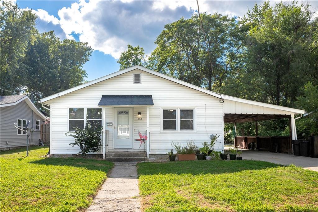 Listing Photo MLS #HMS2569646