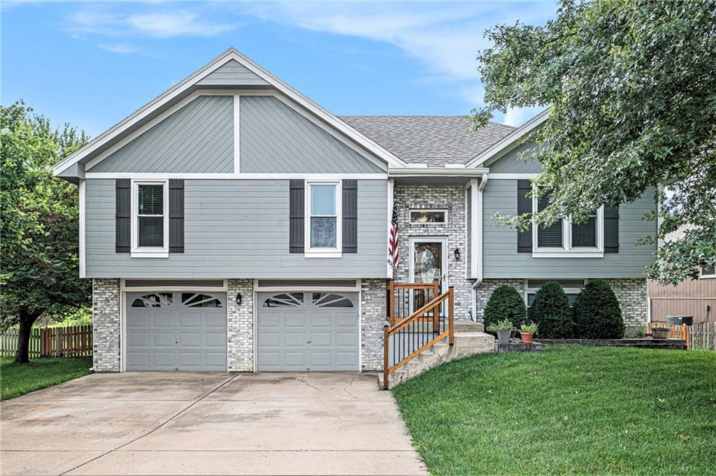 Listing Photo MLS #HMS2569904
