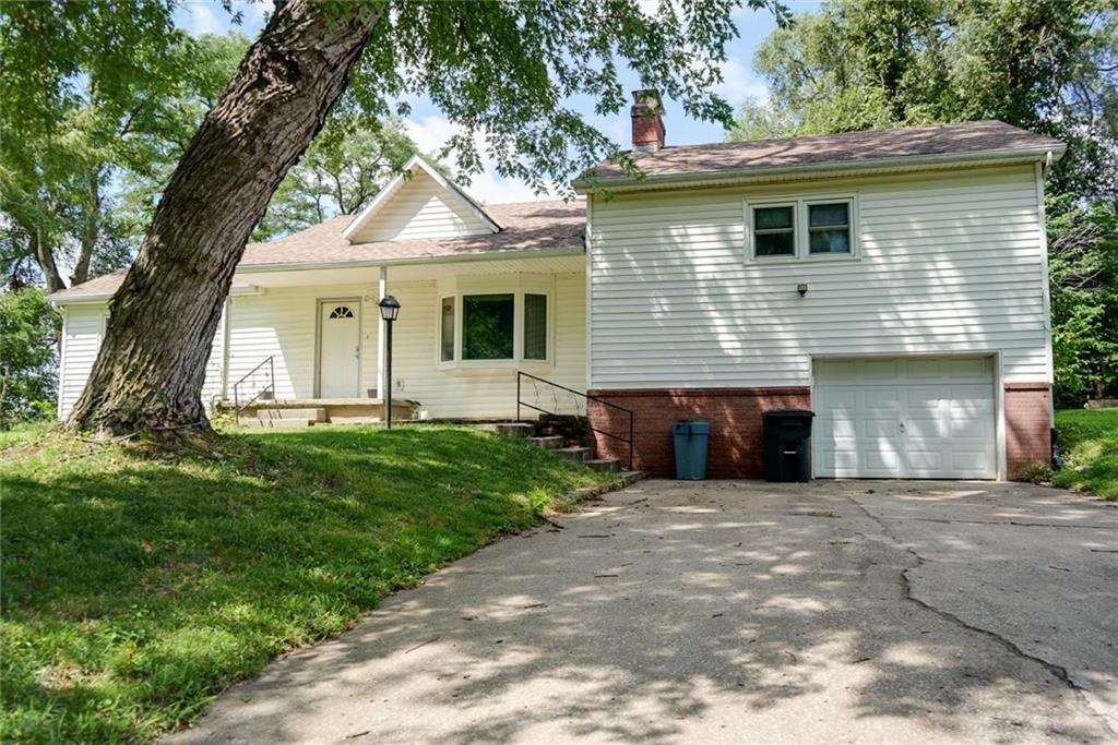 Listing Photo MLS #HMS2570139