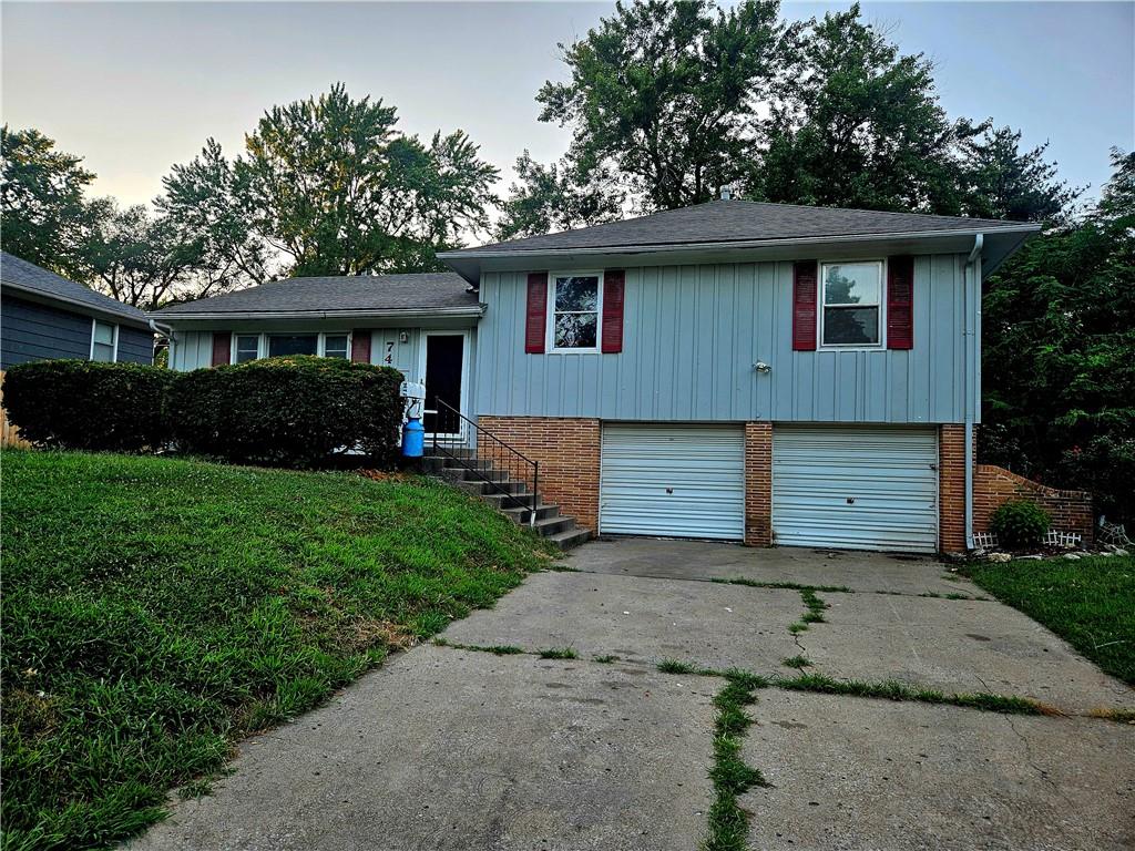 Listing Photo MLS #HMS2570483