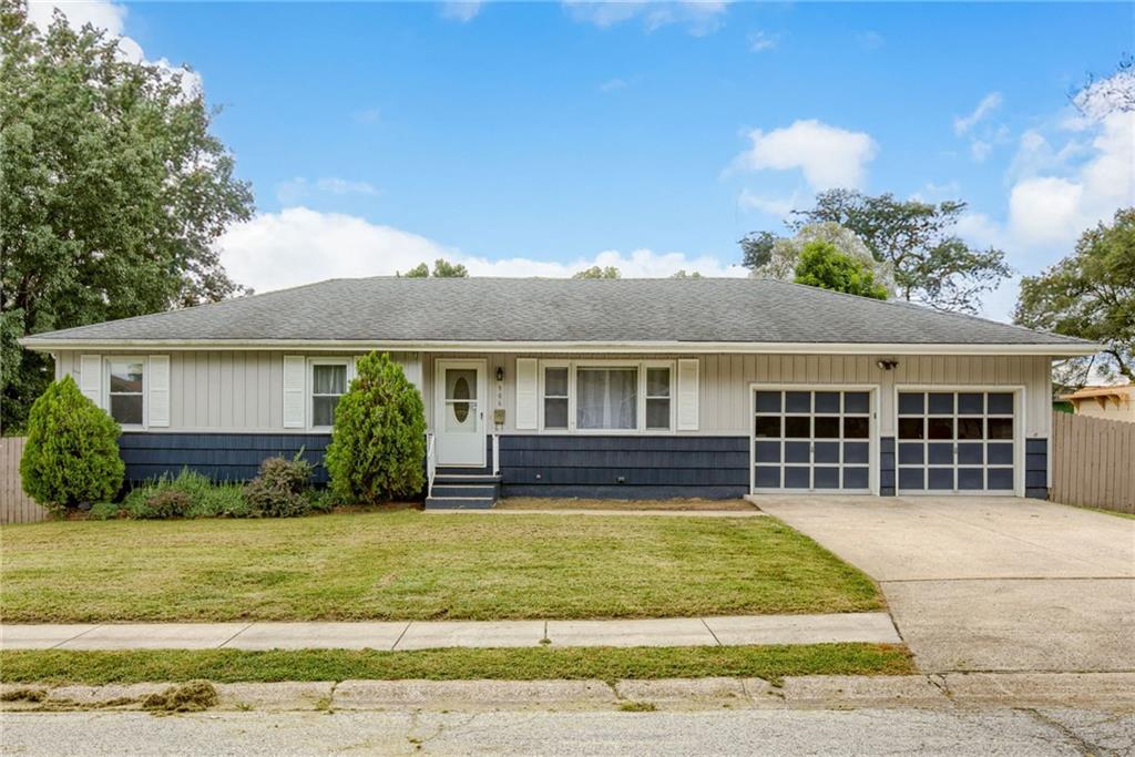 Listing Photo MLS #HMS2570623