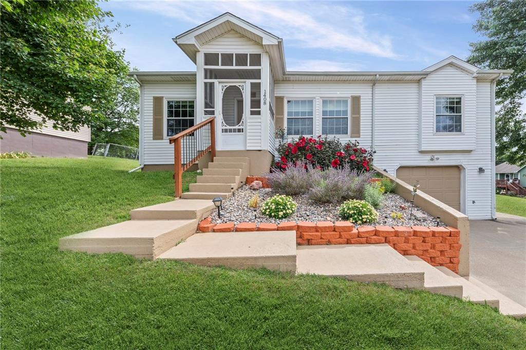Listing Photo MLS #HMS2570662