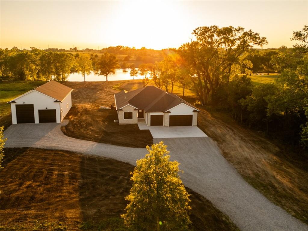 Listing Photo MLS #HMS2570701