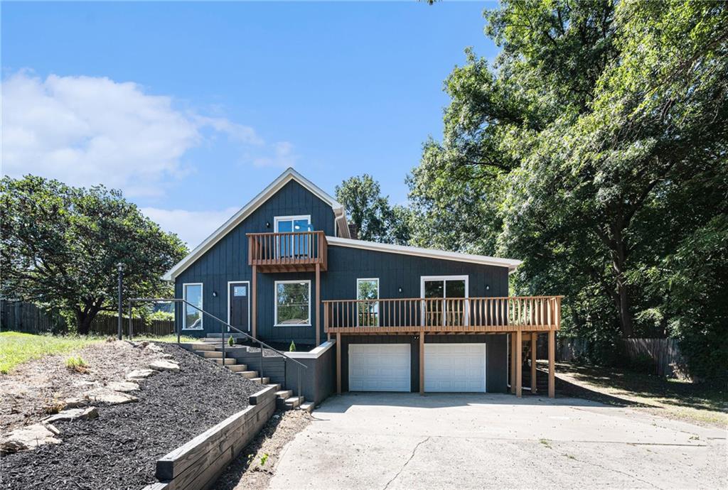 Listing Photo MLS #HMS2570711