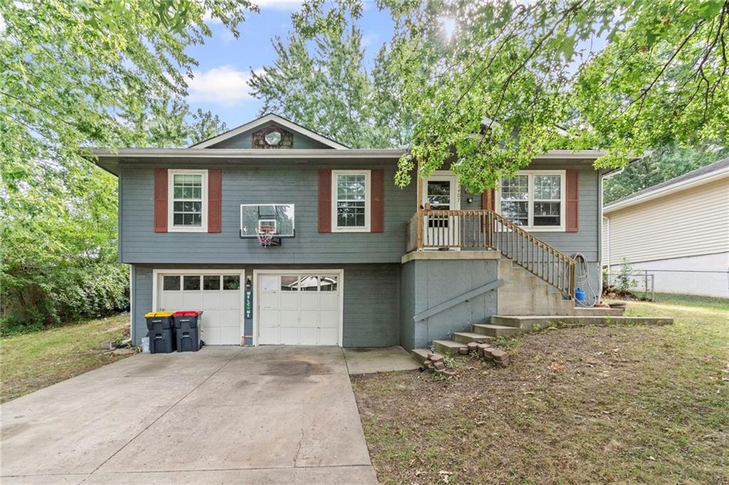 Listing Photo MLS #HMS2571011