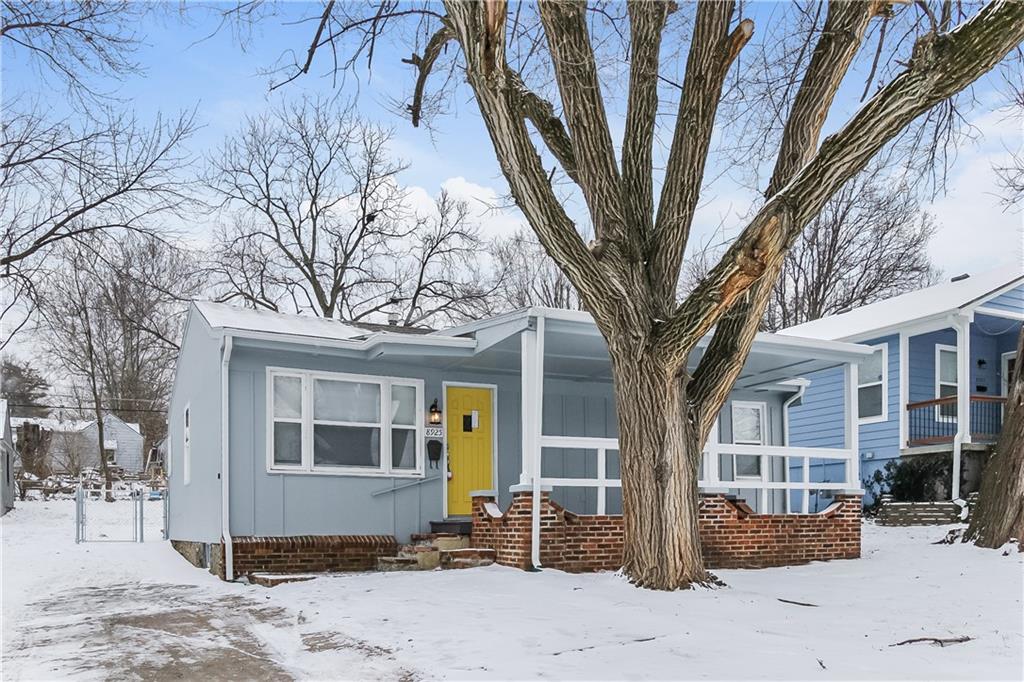 Listing Photo MLS #HMS2571097