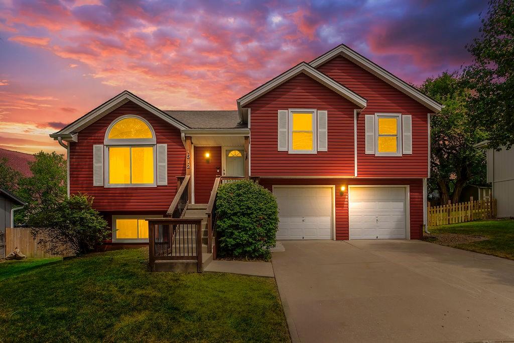 Listing Photo MLS #HMS2571106