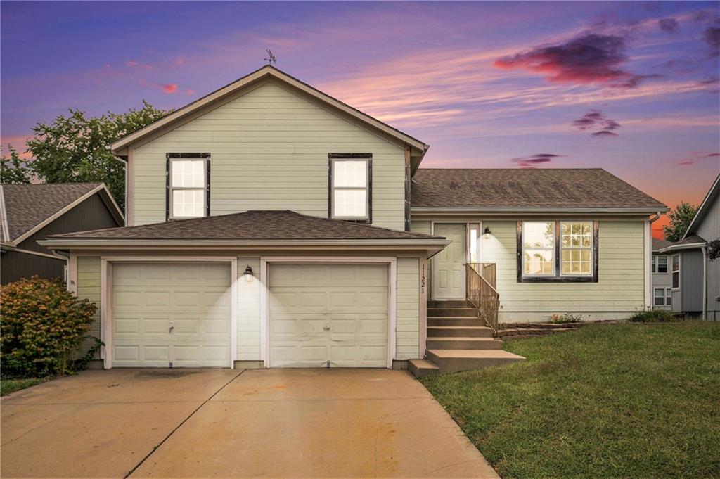 Listing Photo MLS #HMS2571117