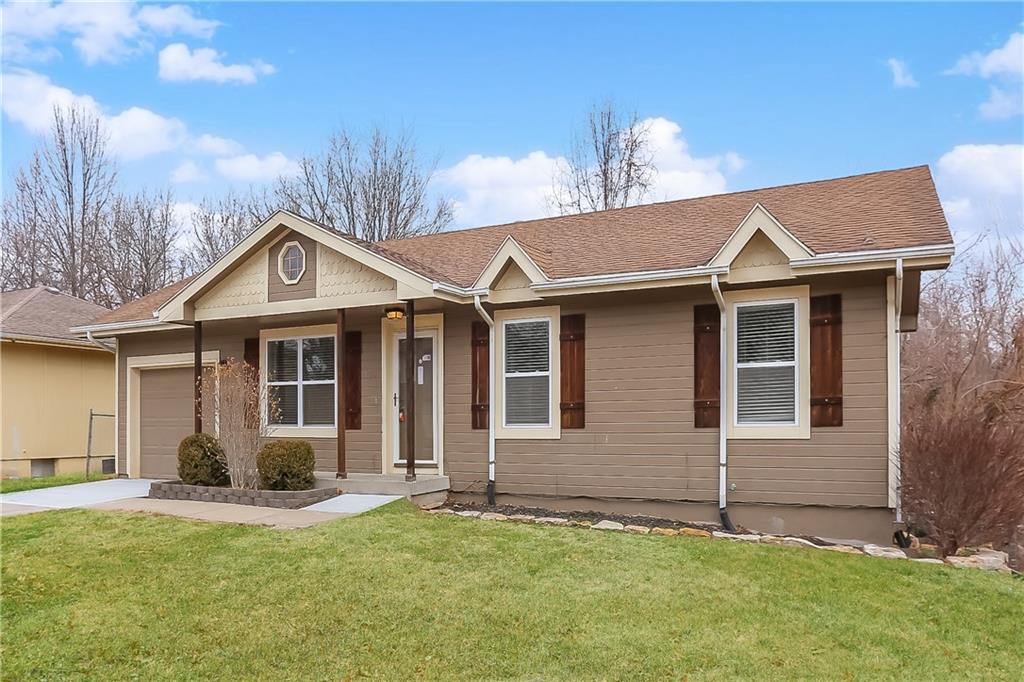 Listing Photo MLS #HMS2571191