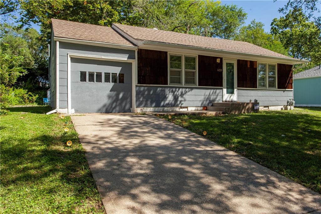 Listing Photo MLS #HMS2571222