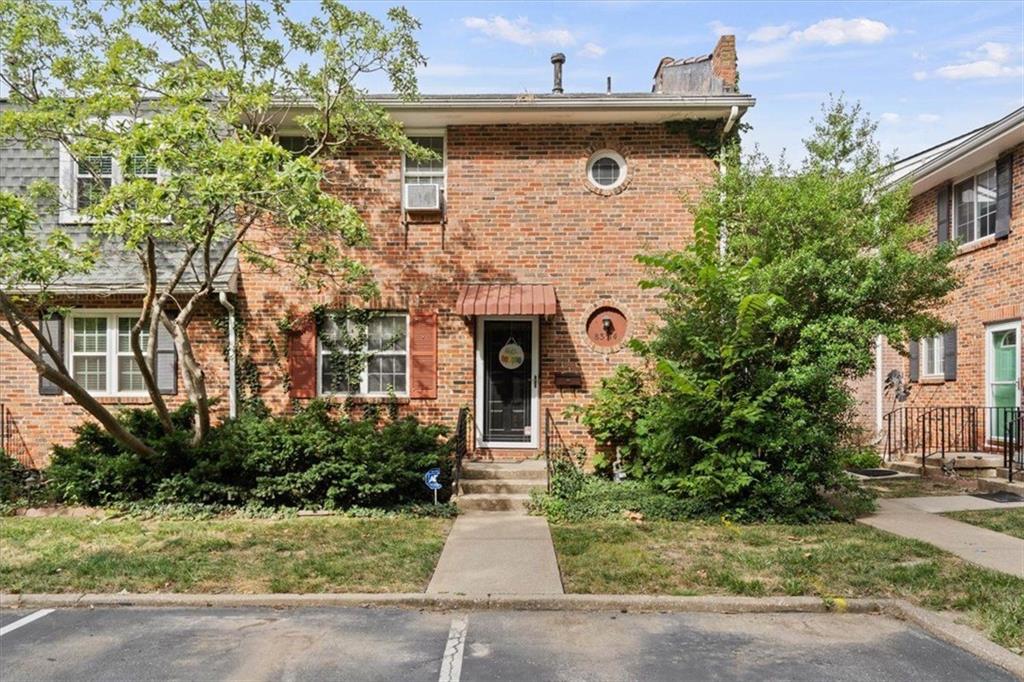 Listing Photo MLS #HMS2571241