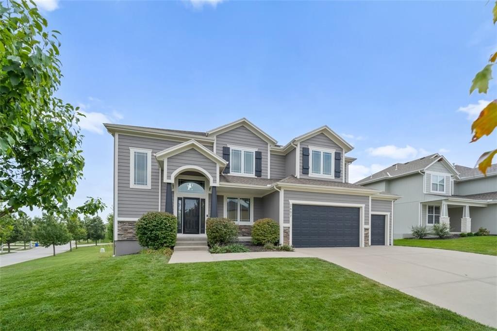 Listing Photo MLS #HMS2571424