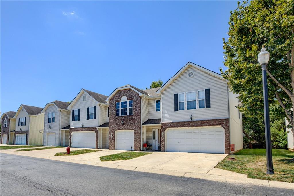 Listing Photo MLS #HMS2571599