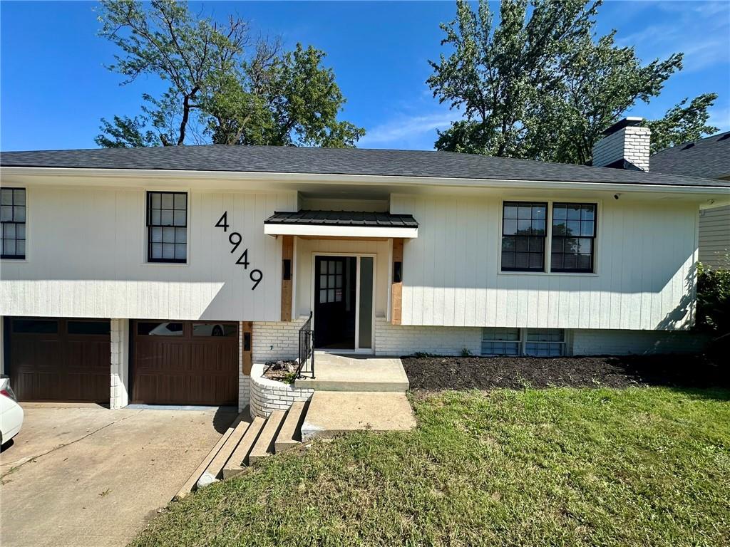 Listing Photo MLS #HMS2571615