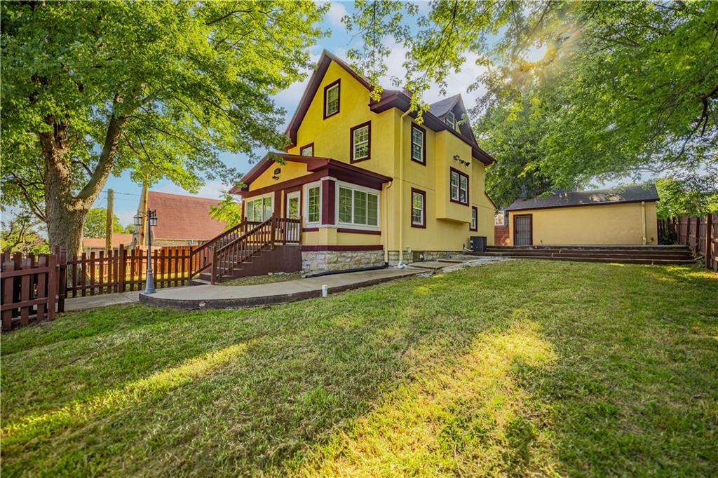 Listing Photo MLS #HMS2571664
