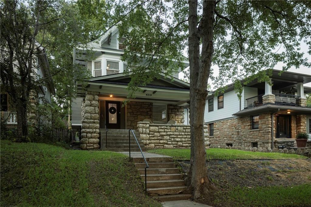 Listing Photo MLS #HMS2571679