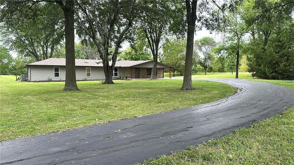 Listing Photo MLS #HMS2571681